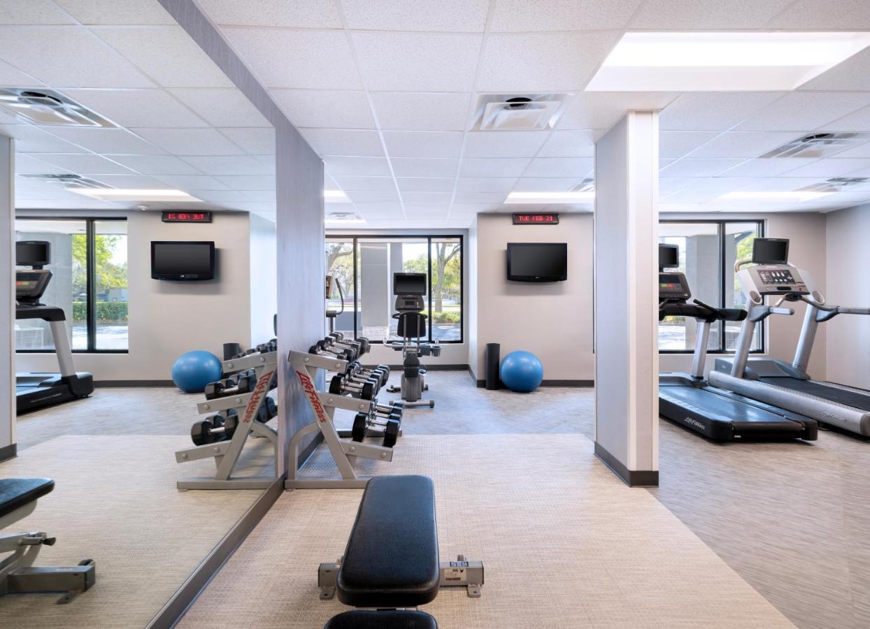 Courtyard Tampa North / I-75 Fletcher Εξωτερικό φωτογραφία