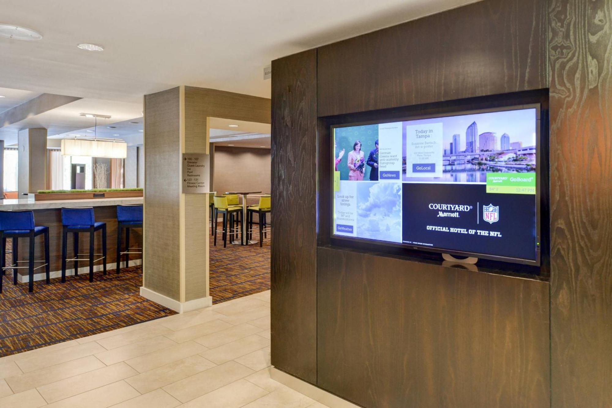 Courtyard Tampa North / I-75 Fletcher Εξωτερικό φωτογραφία